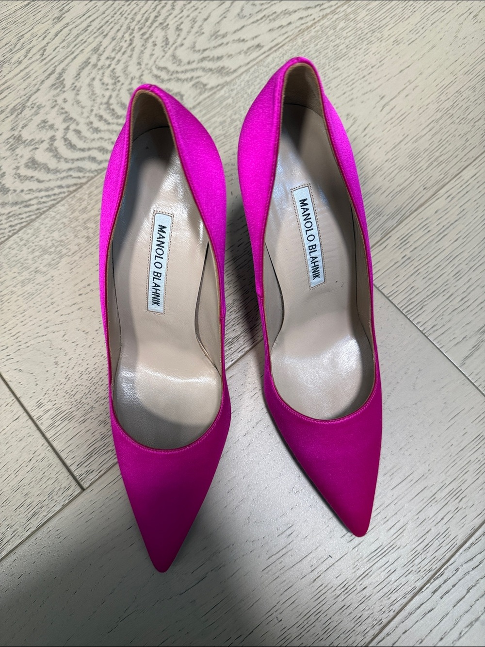 Manolo Blahnik Hot Pink Satin Pointed Toe Pumps